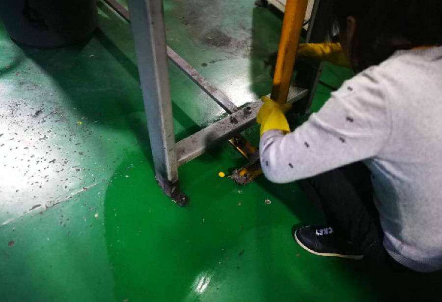 沙依巴克区工厂保洁清洗案例